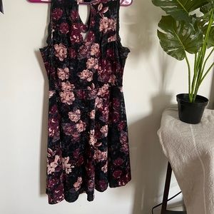 floral velvet dress with black lace trim